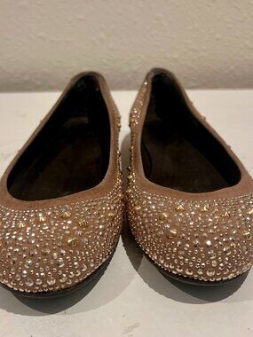 STUART WEITZMAN Crystal Embellished Suede Ballet Flats - Taupe